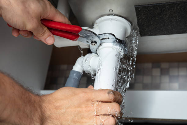 Best 24-hour water damage restoration  in Center Hill, FL